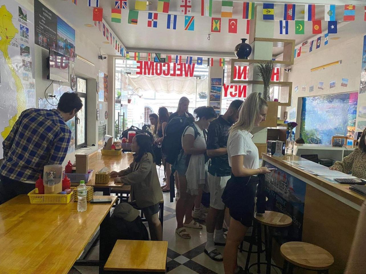 Ha Long Fancy Hostel With Vegetarian And Vegan Restaurant エクステリア 写真